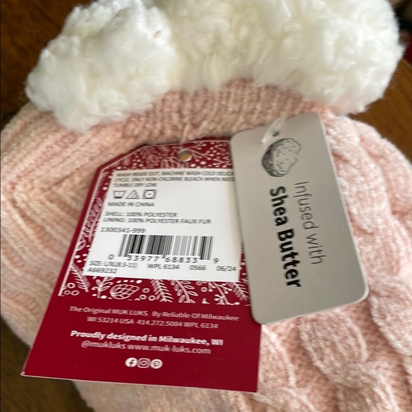 Muk Luks Cozy Slipper Socks - Blue and Pink - Picture 4 of 4